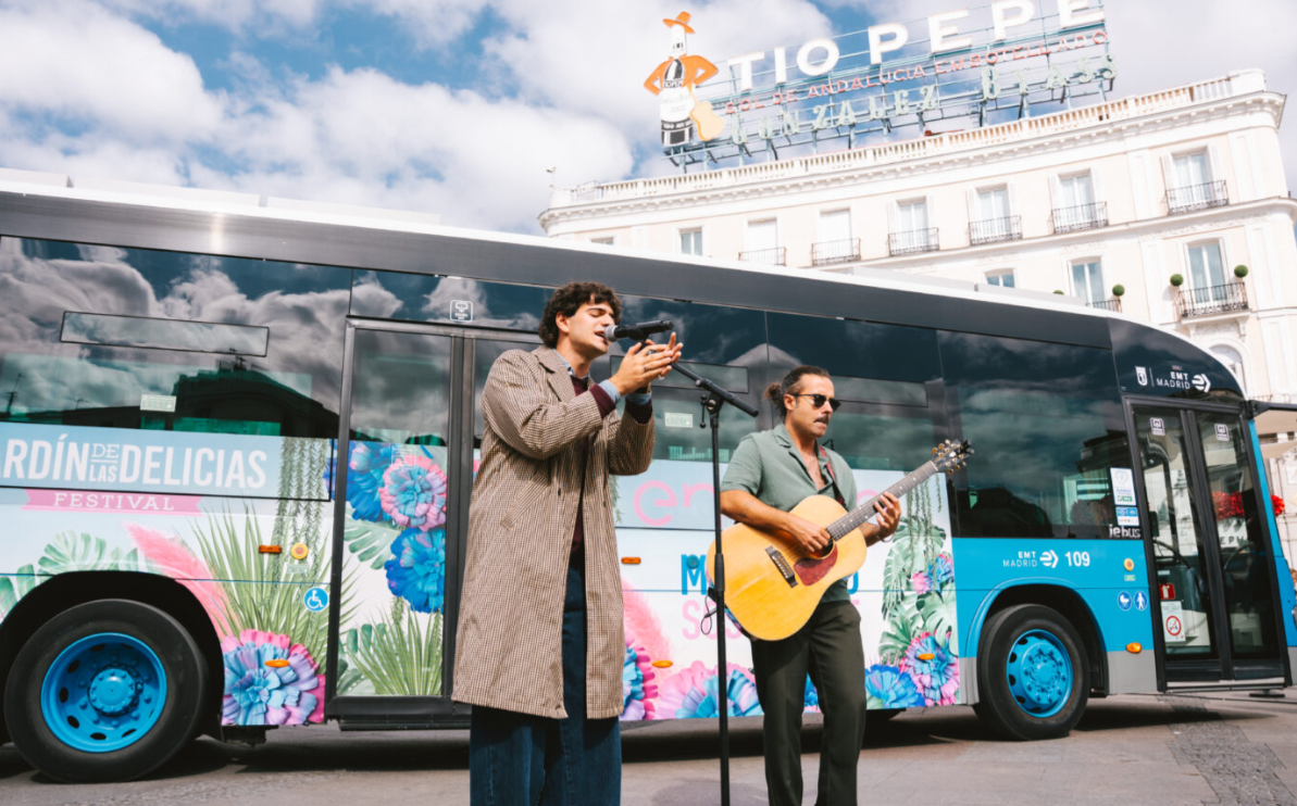 Inazio, actuación sorpresa del Jardín de las Delicias en la Puerta del Sol por la Semana Europea de 