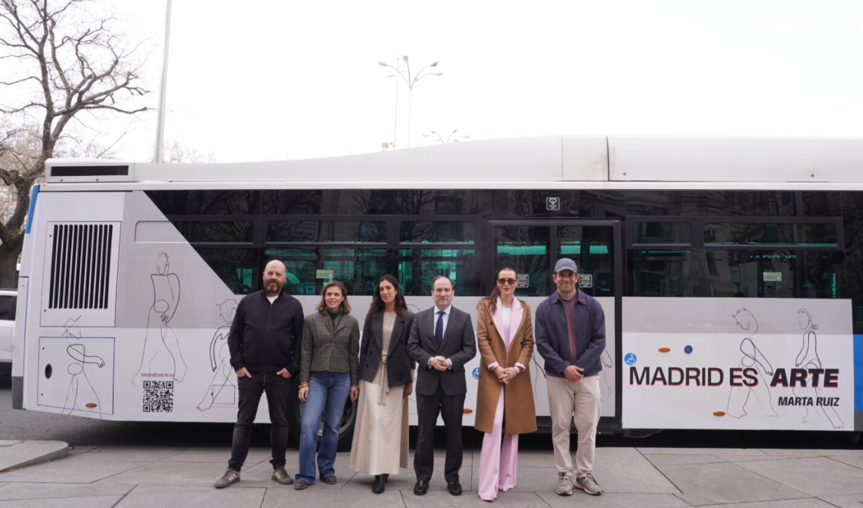 El talento artístico viaja en los autobuses de EMT Madrid gracias a la iniciativa #MadridEsArte