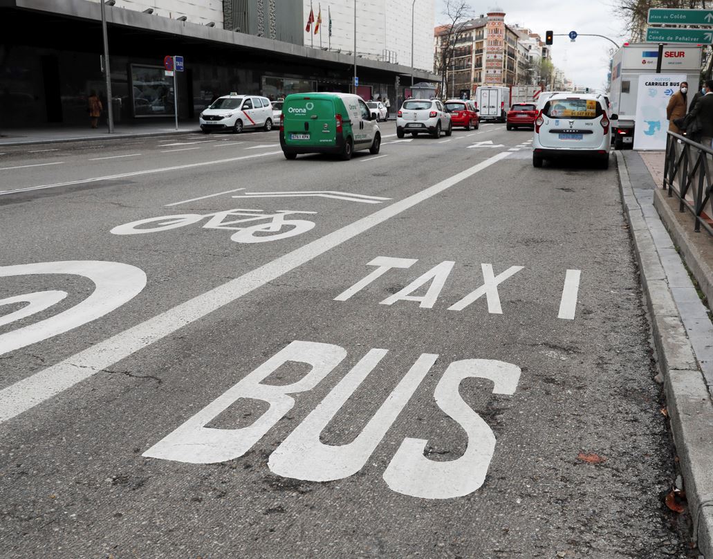 El Ayuntamiento de Madrid incrementa los kilómetros de carriles bus en ocho distritos