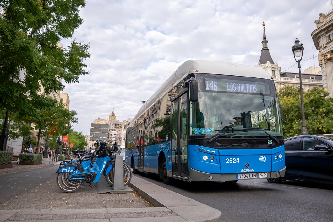 EMT Madrid lanza el billete virtual BicibúsEMT para viajar en autobús y bicimad durante 90 minutos 