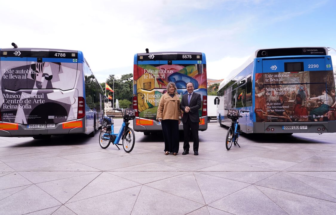 El Ayuntamiento engalana autobuses, bicicletas y marquesinas de EMT Madrid con obras de Velázquez, Gris, Van Gogh y Berruguete 