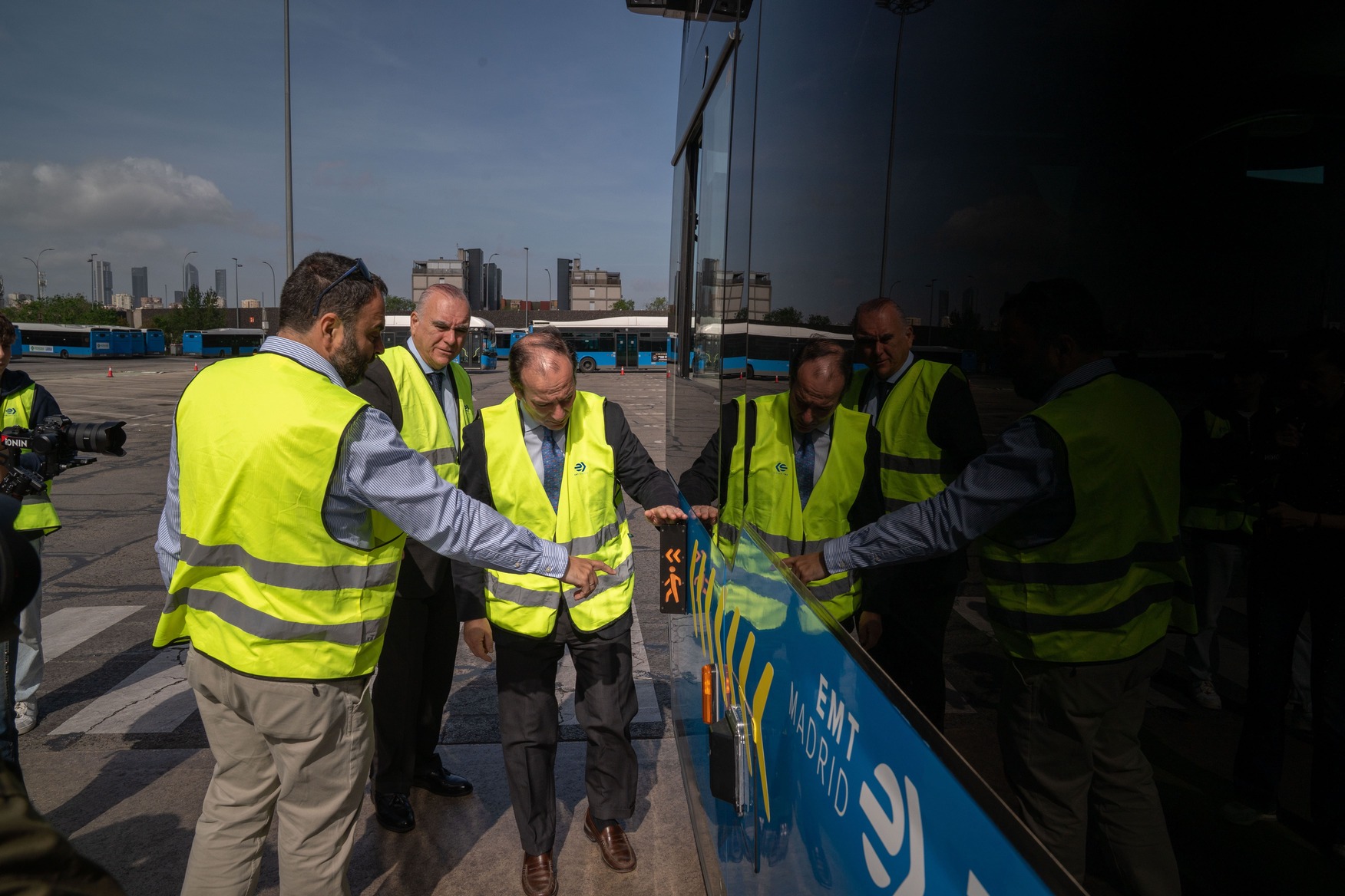 EMT Madrid pone a prueba un nuevo sistema antiatropello en los autobuses municipales