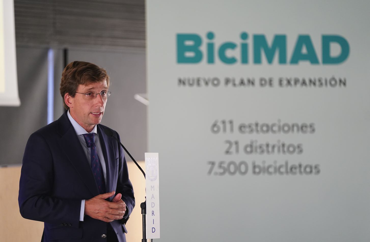 El nuevo BiciMAD crecerá hasta 611 estaciones y 7.500 bicicletas eléctricas por toda la ciudad 