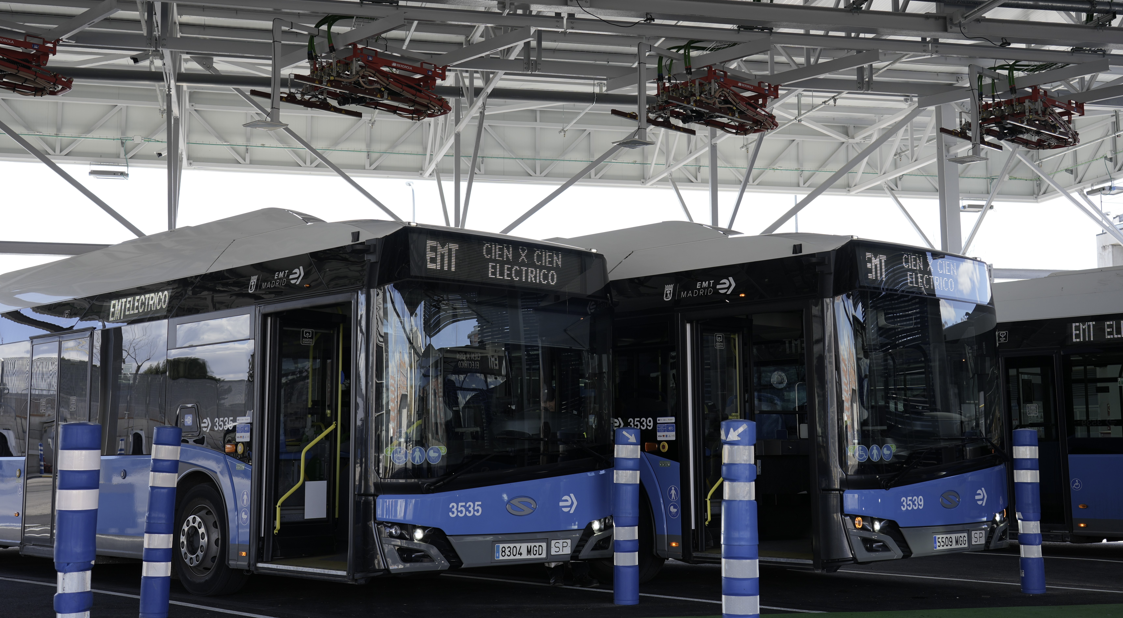 El Ayuntamiento incorporará a la flota de EMT Madrid 120 nuevos autobuses eléctricos, de los que 30 serán articulados por primera vez 