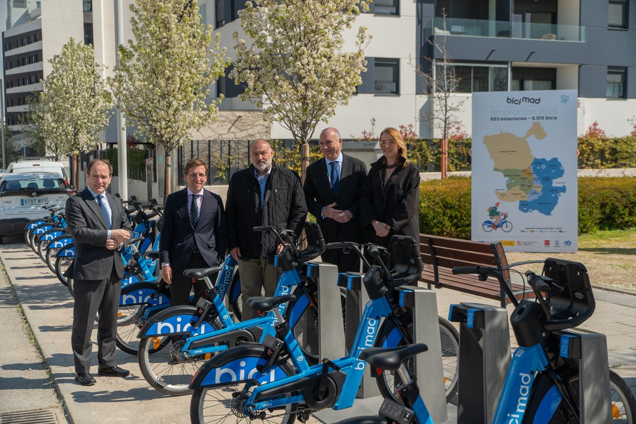El Ayuntamiento de Madrid extiende bicimad con 20 nuevas estaciones en seis distritos 