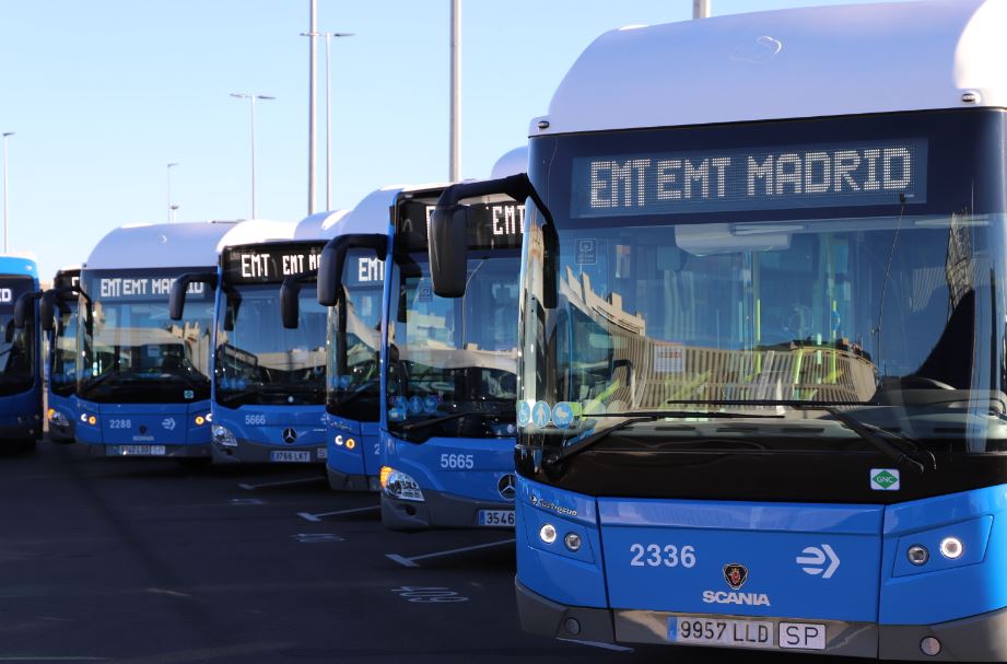 Madrid dejará de tener autobuses de gasoil en 2023 tras la compra de 520 vehículos de gas 