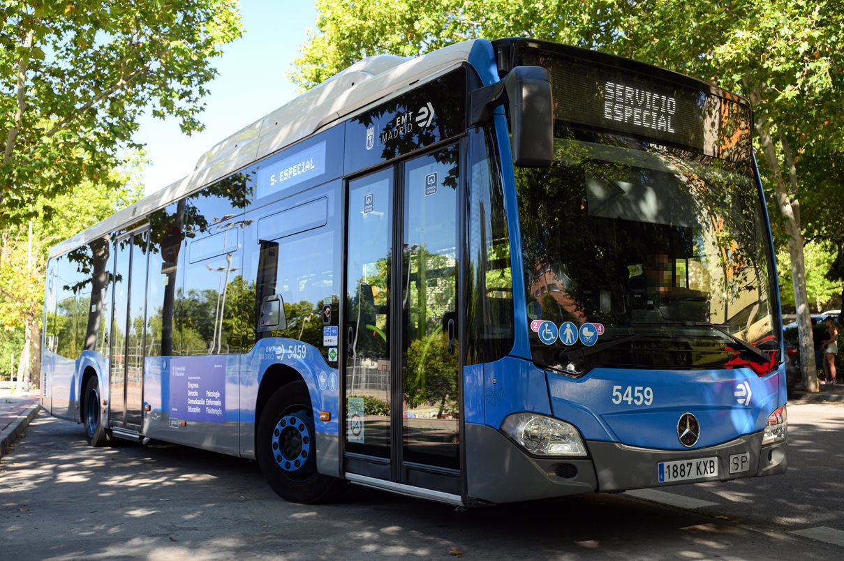 Un servicio especial gratuito de EMT Madrid conectará las estaciones de San Blas y Cartagena
